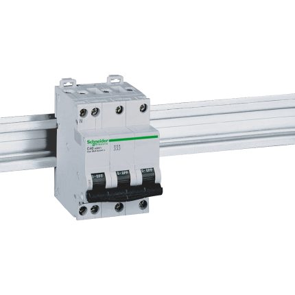 disjoncteur modulaire Multi 9 DT40 3 pôles plus N 16 A courbe C