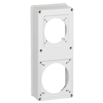 Plastron P17 280x125mm recevant 1 prise 16A ou 32A et 1 prise 63A pour composer un coffret P17