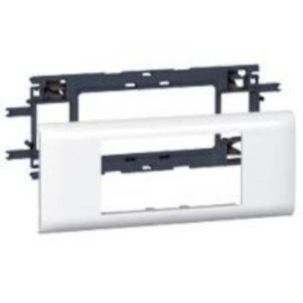 th_LG-010954-WEB-R.jpg Support Mosaic 4 modules pour goulotte DLP monobloc avec couvercle 65mm – Image 1