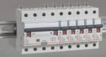 Disjoncteur différentiel monobloc DX³6000 arrivée haute et départ bas à vis 4P 400V~ - 32A - typeAC 30mA – Image 3
