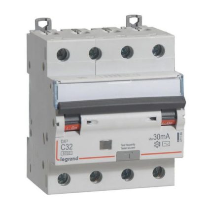 Disjoncteur différentiel monobloc DX³6000 arrivée haute et départ bas à vis 4P 400V~ - 32A - typeAC 30mA